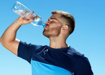 10 simple daily health tips you can practice to stay healthy and energized: