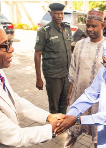 Atiku meets Amaechi after ADC presidential primary